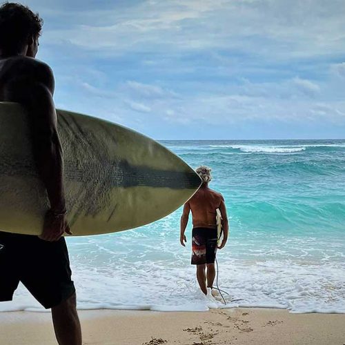 Tengeri táborok a surftábor szervezésével, hullámlovas, surf, windsurf és kitesurf utazások.